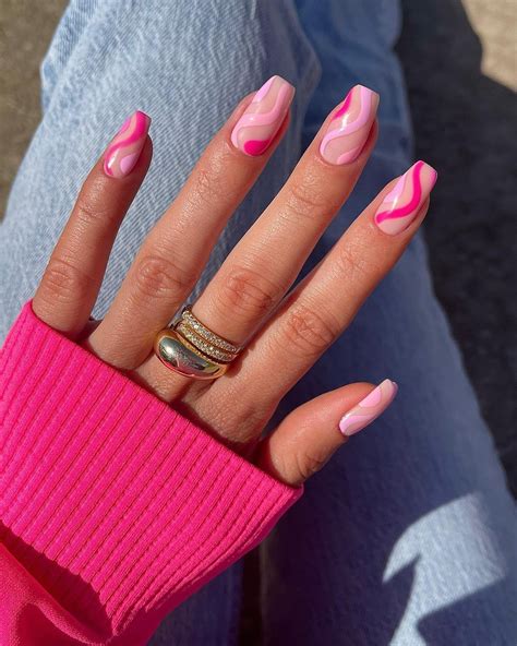 Make A Statement With Summer Nails 2022 Hot Pink Cobphotos