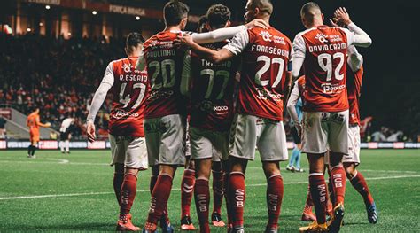 Squad, top scorers, yellow and red cards, goals scoring stats, current form. SC Braga vence campeão FC Porto e termina no pódio da I ...