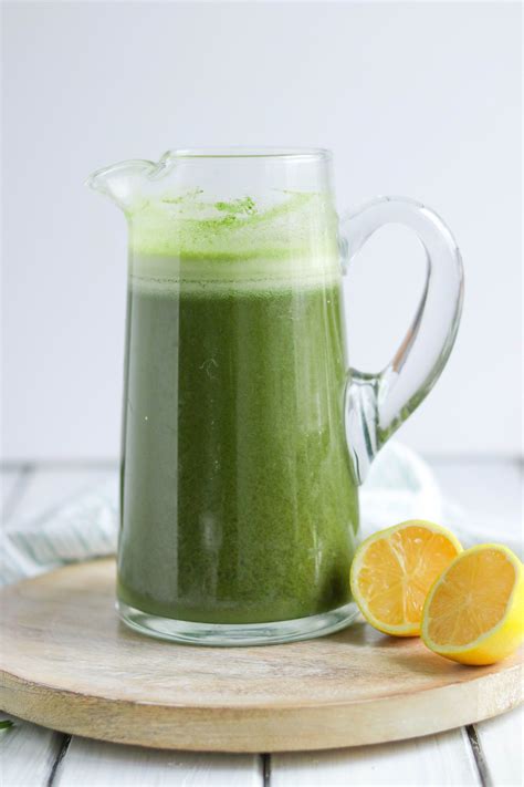 The Best Detox Green Juice Recipe Ever Nikkis Plate Detox Juice