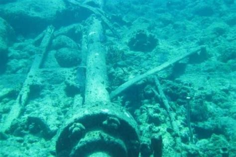 8 Amazing Shipwrecks You Can See Up Close And Dive Through
