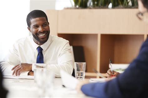 Most lawyers offer a free consultation so that you have a chance to determine if he or she is the right person for you. How Do I Know if I Have a Good Lawyer? - Laws101.com