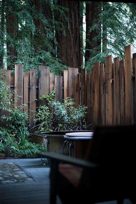 Da der gartenzaun das ganze jahr über den witterungsverhältnissen ausgesetzt ist, empfiehlt sich der einsatz von. 78 besten Sichtschutz im Garten Bilder auf Pinterest ...