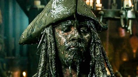Salazar's revenge and pirates of the caribbean: PIRATES OF THE CARIBBEAN 5: DEAD MEN TELL NO TALES Trailer ...