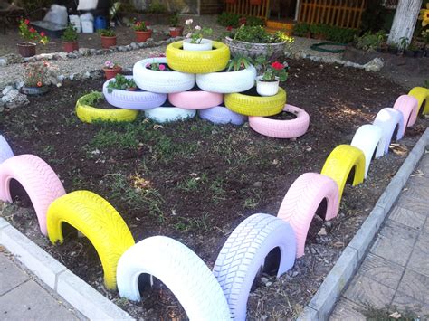 40 Creative DIY Gardening Ideas With Recycled Items | Architecture & Design