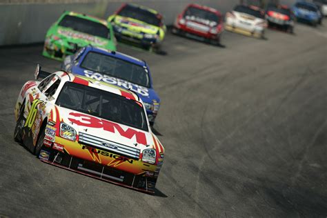 Call 811 before you dig 200. Ford shoots for 600th sprint cup win - FordMuscle