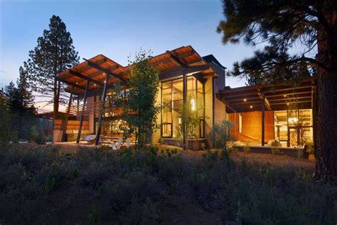 Modern Forest Sanctuary Nestled In A Charming California Mountain Town