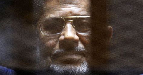 mohammed morsi egypt s ousted president has collapsed in court and died huffpost uk news