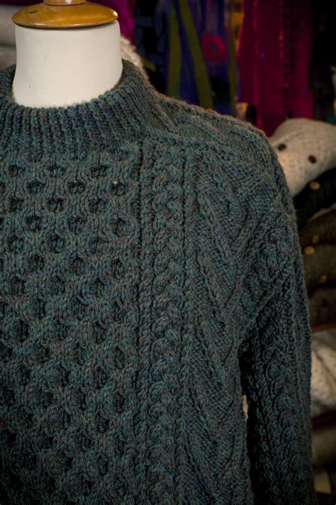 Kids sizes 6 to 14, men's sizes 36 to 44. Men's Saddle Shoulder Crew Neck Sweater - Ó'Máille - The ...