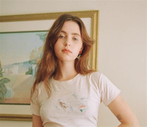 Clairo Unveils Tender New Track Closer To You The Line Of Best Fit