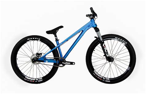 The vslope is now available in europe. Morpheus Bikes - Vimana - Dirt Jumper - Sugar Cayne