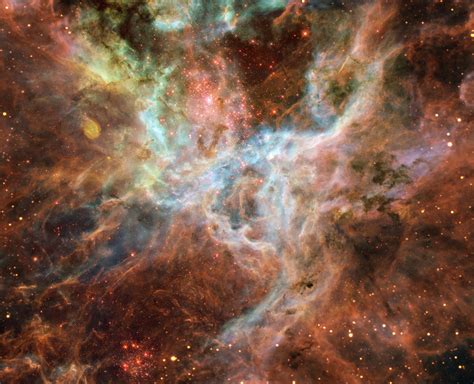 Filetarantula Nebula Hubble Wikimedia Commons