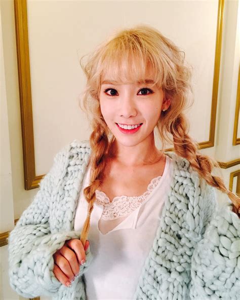 Snsd S Cutie Taeyeon Is Here To Brighten Up Your Day Wonderful Generation