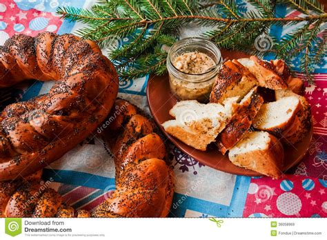The origins of a pudding can be traced in medieval england, and back then 'plum' stood for a raisin. Traditional Slavic Russian Christmas Table Stock Image ...