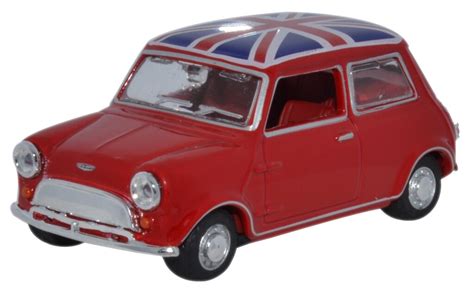 Hundreds Of Model Cars Go On Display In New Exhibition Oxford Model