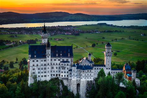 The Enchanting Neuschwanstein Castle In Germany Wow Amazing