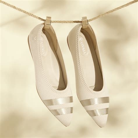 Aria5° Pointed Toe Ballet Flats Laura Cream Ivory With Satin Stripe