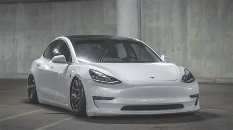 Tesla Model 3 Awd Airlift Luchtvering Brabant Custom Airride