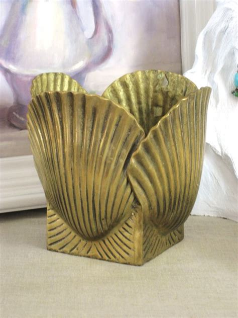 Vintage Brass Clam Shell Planter Vintage Penthouse By Wilshepherd