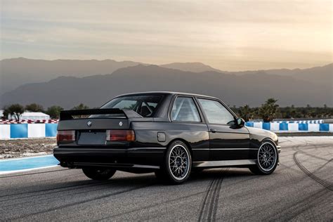 This Is The Most Beautiful Bmw M3 E30 Restomod Weve Ever Seen Carbuzz