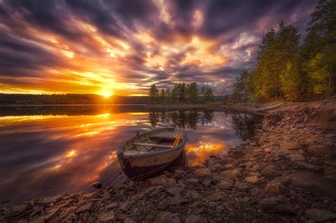 Νορβηγία Λίμνη Ακτή Ανατολή και ηλιοβασιλέματα Σκάφη Sky Stones