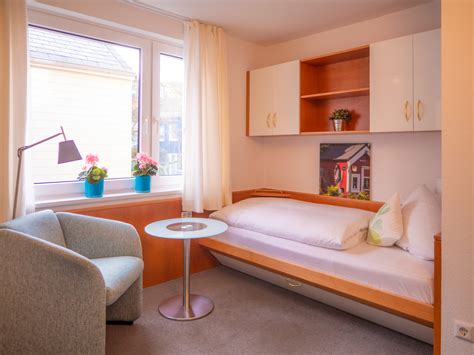 Mirá 17 opiniones y 32 fotos de viajeros sobre el haus nickels descubre por qué tantos viajeros ven haus nickels como el hotel ideal cuando visitan helgoland. Hotel Nickels Helgoland • Ihr Hotel für den perfekten ...