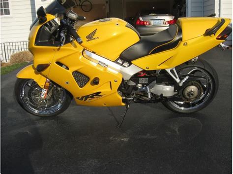 Great savings & free delivery / collection on many items. 2000 Honda Vfr800 Interceptor VFR800 Sport for sale on ...