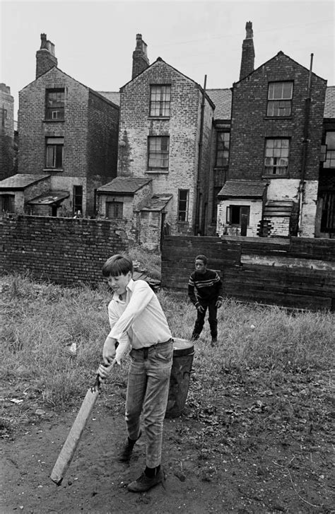 Powerful Photos Of Manchester Slums 1969 72 Flashbak Slums