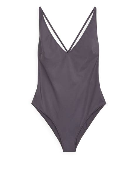 Sustainable Swimwear 12 Of The Best Recycled Plastic Swimsuits Woman