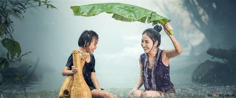 Girls Wet In The Rain 4k Wallpaper Download