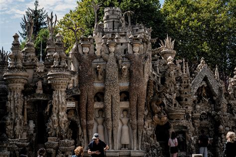 Последние твиты от facteur cheval (@palaisideal_off). Le Palais idéal du facteur Cheval, «sauvé» par Malraux voici 50 ans