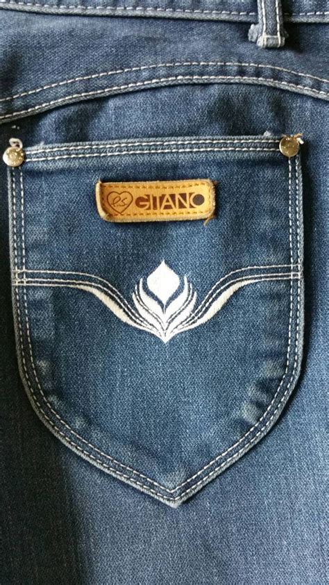 Gitano m (plural gitanos, feminine gitana) gypsy synonym: 70s Vintage (Gitano) Jeans by DeltaRoseBoutique on Etsy