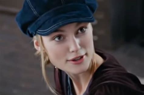 Why Keira Knightley Wore That Cap In Love Actually