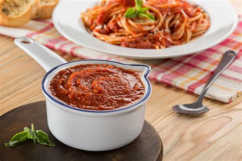 Espagueti con salsa de tomate Recetas Nestlé