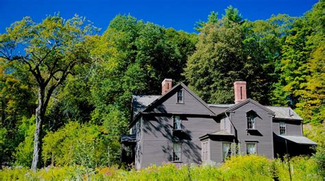 Louisa May Alcotts Orchard House Boston Attraction Au