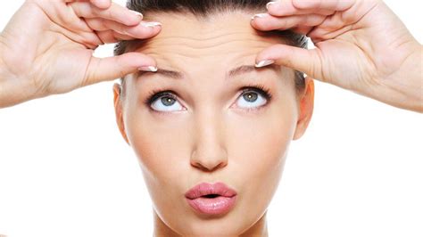 How To Get Rid Of Forehead Wrinkles Skinthetics Cosmetic Clinic