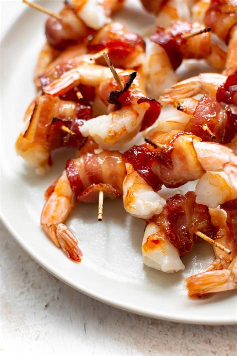 Bacon wrapped shrimp is an appetizer that is so easy to make and the end results are mouthwatering. Bacon Wrapped Shrimp | Recipe | Bacon wrapped shrimp, Bacon wrapped shrimp appetizers, Sweet and ...