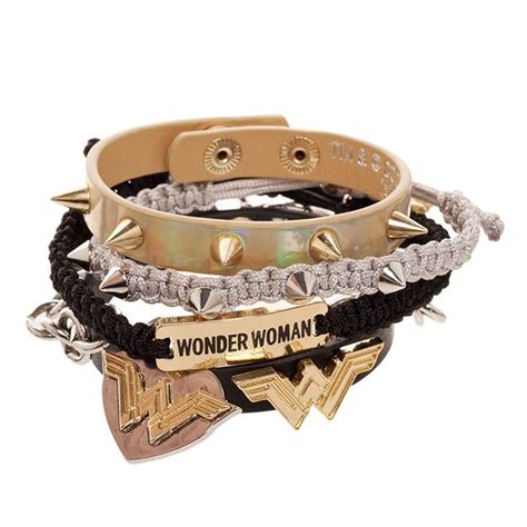 Wonder Woman Bracelet Set Thinkgeek Womens Bracelets Think Geek