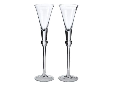 36 Wedding Champagne Flutes For Your First Toast As A Married Couple