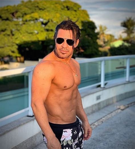 Eduardo costa's profile including the latest music, albums, songs, music videos and more updates. Eduardo Costa aparece seminu e provoca dizendo que sempre ...