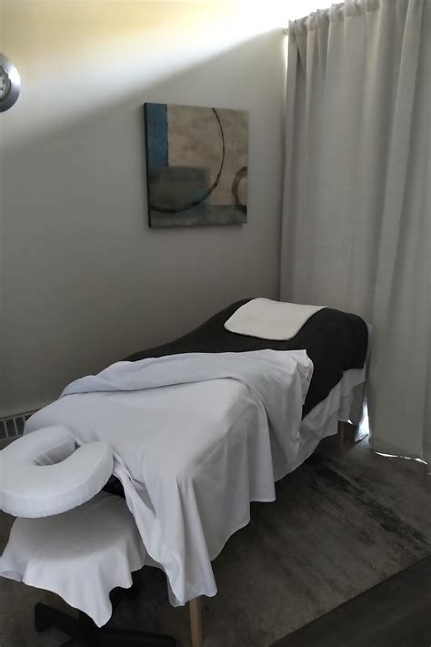 Vitality Massage Therapy 60 Maclaren St Ottawa On K2p 0k7 Canada