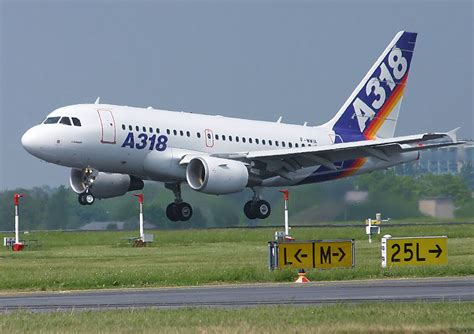 Planepictures Airbus A318