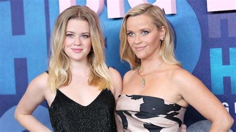 Reese Witherspoon And Daughter Ava Phillippe Look Identical As Ever During Ski Trip
