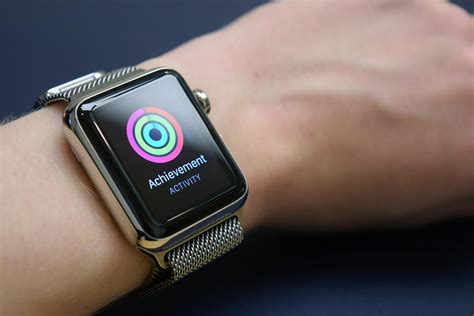 These 10 Apple Watch Apps Will Keep You Healthy And Help You Call A