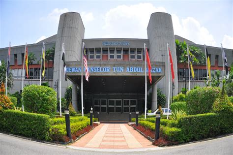 It is located in bandar tun razak and administered by universiti kebangsaan malaysia. Universiti Kebangsaan Malaysia (UKM), Selangor - Courses ...