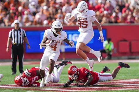 Longhorns Rise In Ap Top 25 After Win Vs Houston Bvm Sports