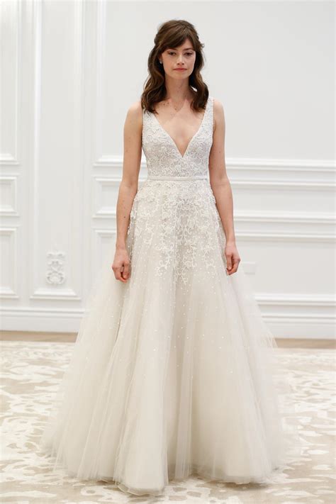 Check out pictures & find out how to get the look here. 42 Fun-to-Wear Half Up Half Down Wedding Hairstyles
