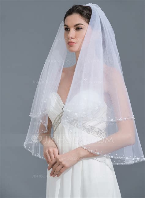 Two Tier Beaded Edge Fingertip Bridal Veils With Beading 006115068