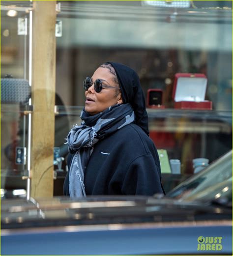 Janet Jackson Spotted Out For The First Time In Nearly A Year Photo
