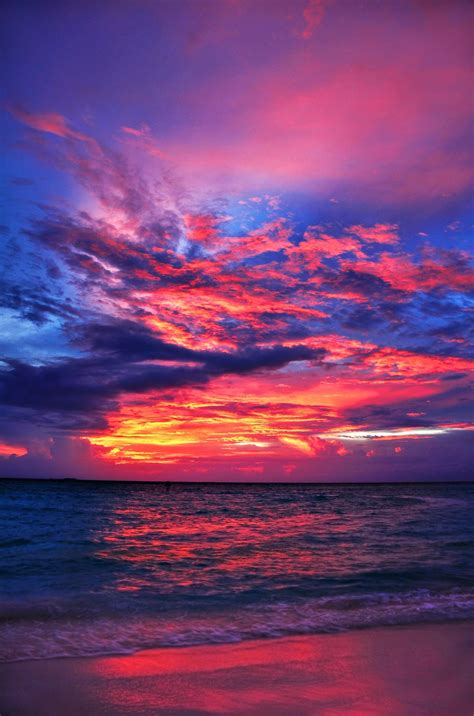 Maldives Sunset The Sunny Side Of Life Amazing Sunsets Nature