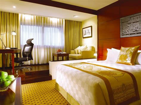 Menariknya, hilton bali memiliki 15 lantai dengan pantai pribadi. 6 Hotel dengan Jacuzzi Pribadi di Jakarta, Cocok untuk ...